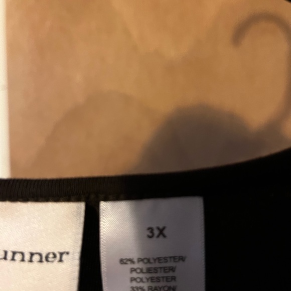 🤎”Sale”Nwt Gorgeous chocolate brown top with built in necklace! Size 3X - Picture 4 of 6